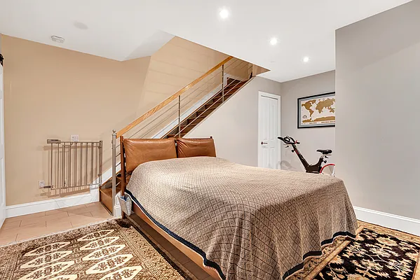 Sold by Douglas Elliman | media 8