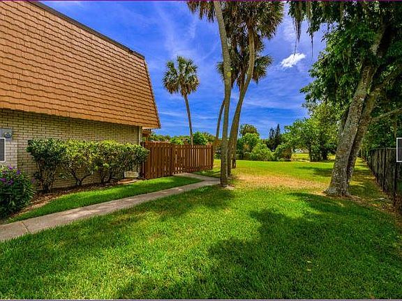 3rd image of 168 Sweetgum Ln #168