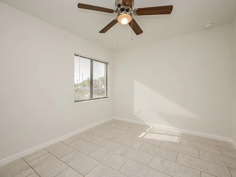 7636 Carrier Rd — Photo 12