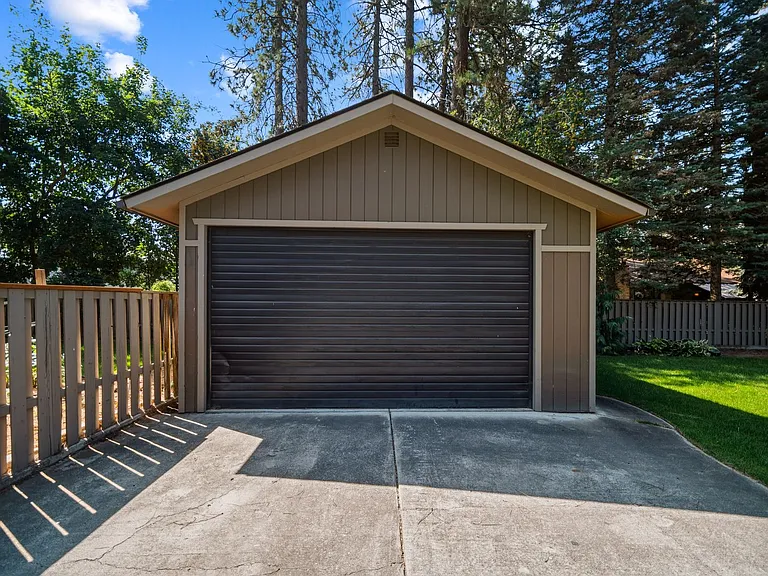 5315 W Conestoga Ave — Photo 16