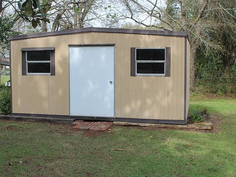 102 Greenridge Rd — Photo 3