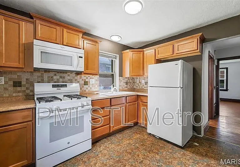 5212 Fletcher St — Photo 8
