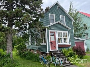 57415 10th St, Calumet, MI 49913