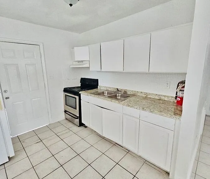 1505 E 142nd Ave #B — Photo 7
