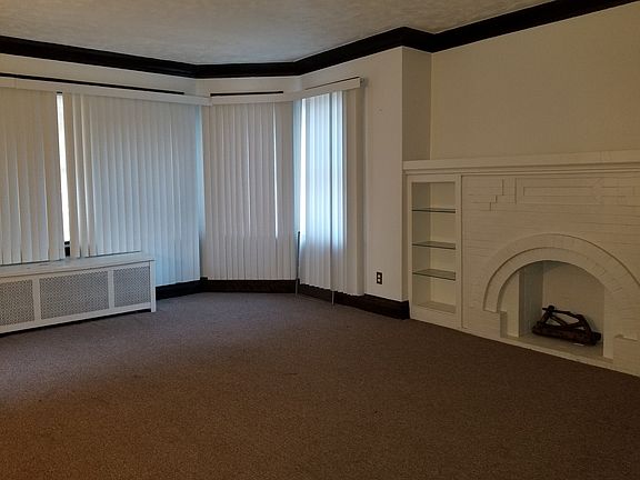 5th image of 8244 S Paulina St
