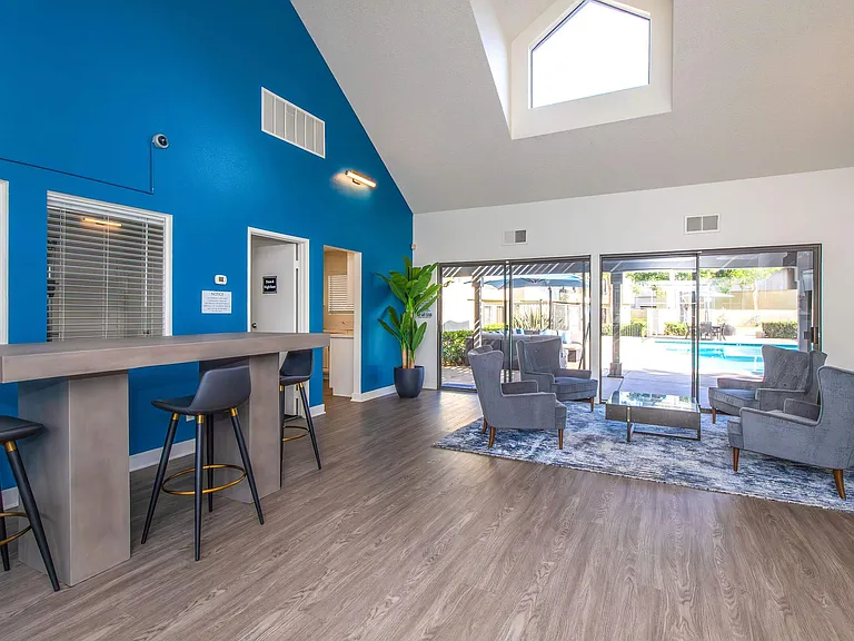 Oak Tree Court Apartment Homes — Photo 7