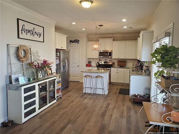 4th image of 5309 Debut Avenue (lot #426)