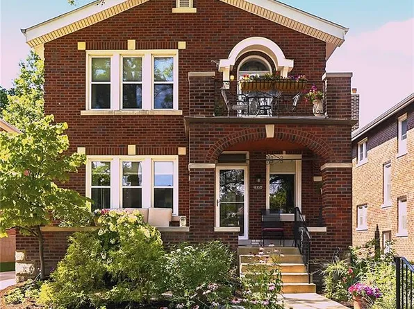 7544 Hoover Ave, Saint Louis, MO 63117