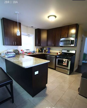 5th image of 5824 W Montrose Ave APT 1S