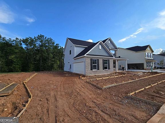 2nd image of 389 Conifer Lane Ball