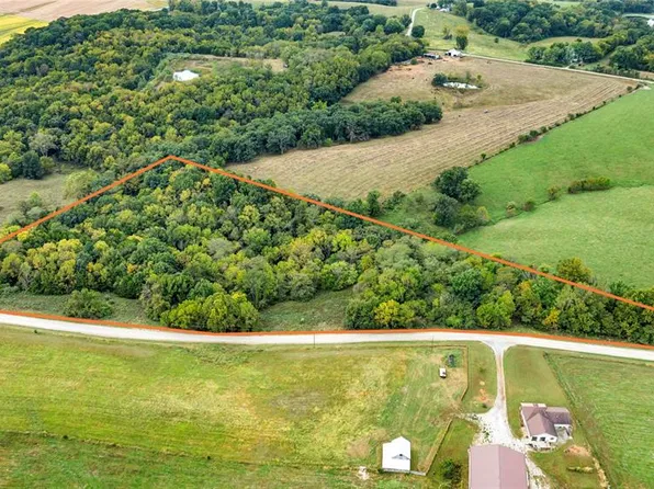 7924 County Road 453, Mokane, MO 65059