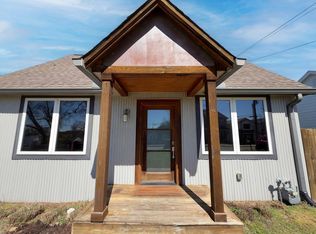 1067 Zophi St, Nashville, TN 37216