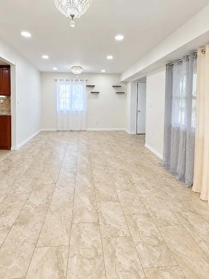 3 bed, 1250 sqft, $3,600 — Photo 4
