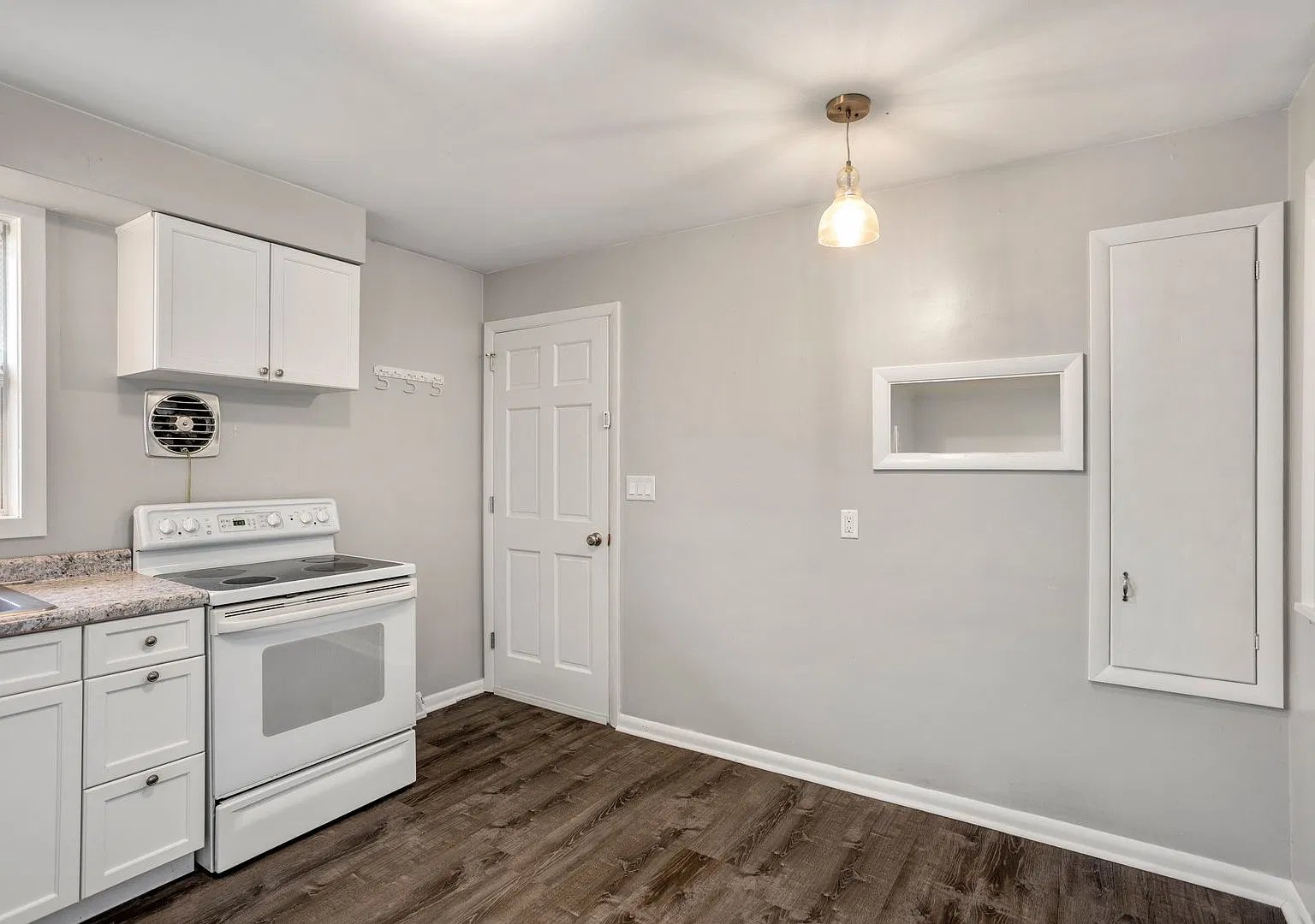 120 Gruenwald Avenue — Photo 3