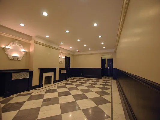 Rented by Sotheby's International Realty | media 9