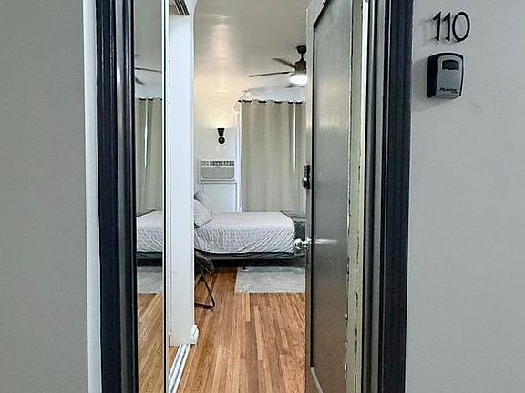 5th image of 660 S Cloverdale Ave #110