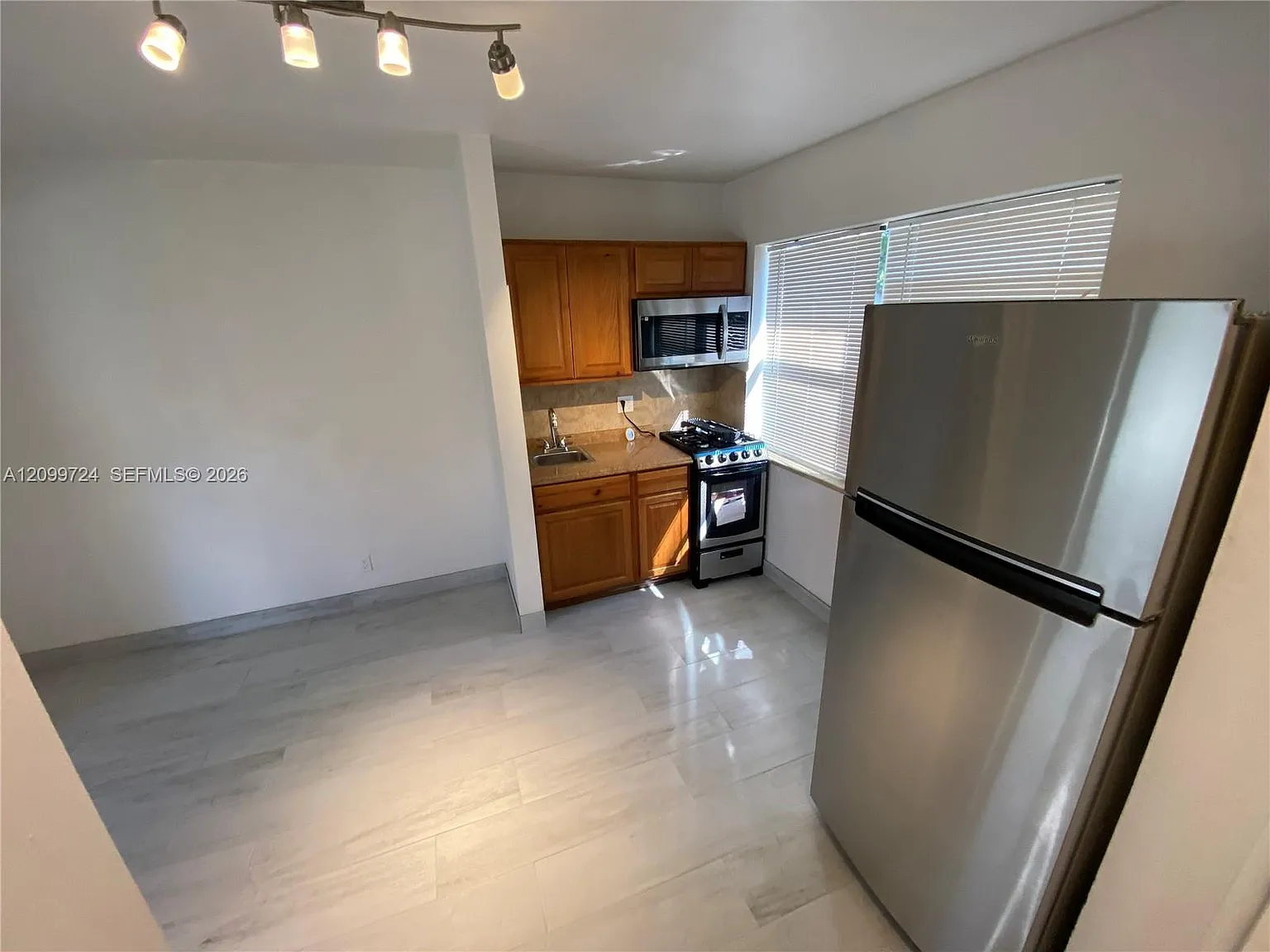 Hollywood Homesites Rev P — Photo 2