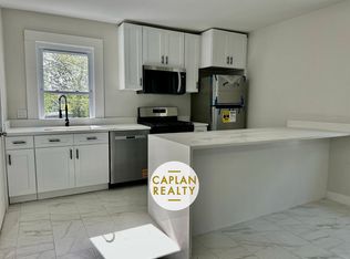 345 Ellsworth Ave #B, New Haven, CT 06511