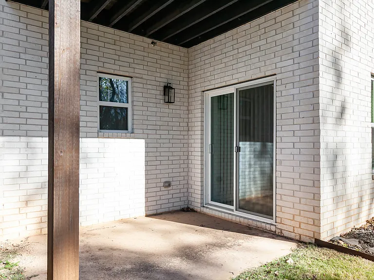 The Aviator Apartments — Photo 90