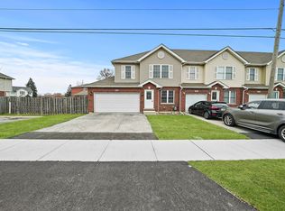 8918 Frontage Rd, Justice, IL 60458