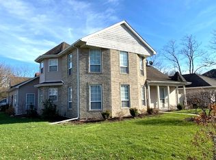 1635 61st St, Downers Grove, IL 60516