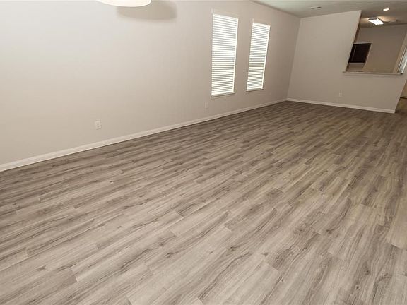 4th image of 5623 Rocky Trail Dr