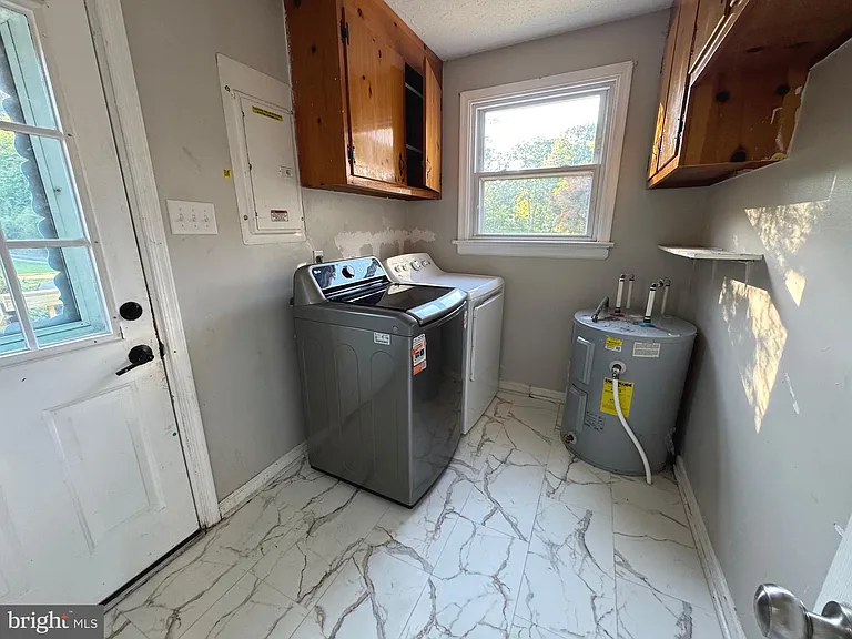 3925 Senior Ln — Photo 19