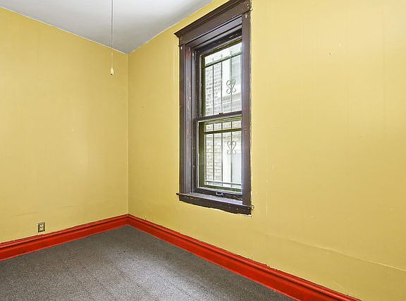 5th image of 2838 S Homan Ave
