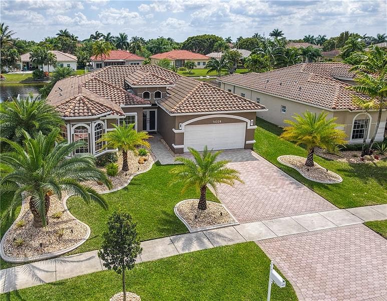 1st image of 16328 NW 15th St