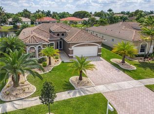 16328 NW 15th St, Pembroke Pines, FL 33028