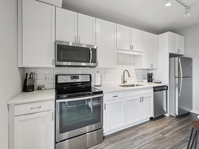 Oxbo Urban Rentals — Photo 12