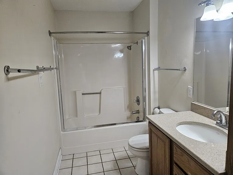 111 NW 2nd St #3 — Photo 19