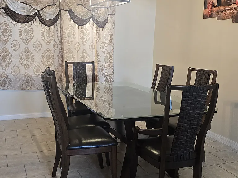 2500 Baykal Dr — Photo 2