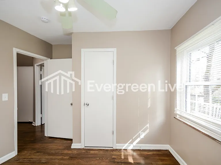 8334 Mayfair St — Photo 8