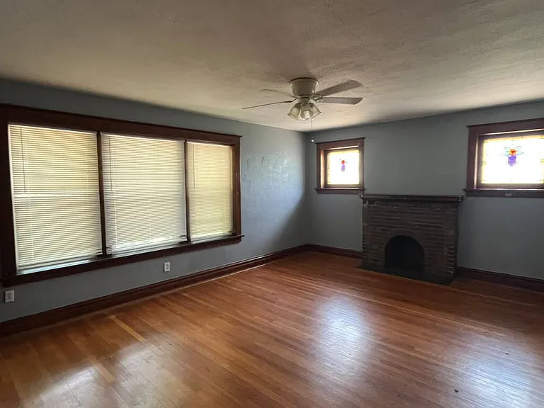 7829 Pennsylvania Ave — Photo 4
