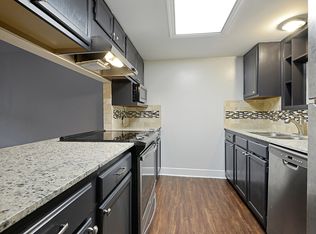 4151 Jefferson Woods Dr #1, Baton Rouge, LA 70809