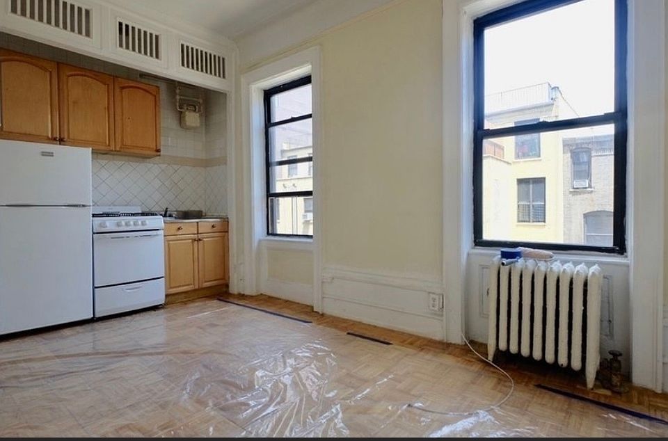 1st image of 131 Central Park N APT 4G