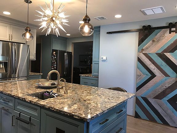  barn door to laundry/pantry