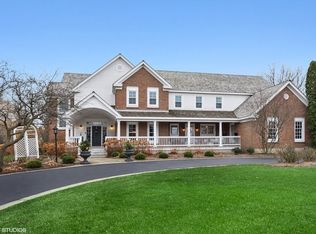 125 Braymore Ct, Inverness, IL 60010