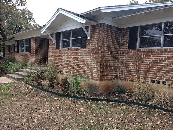 2nd image of 6820 Country Squire Ln