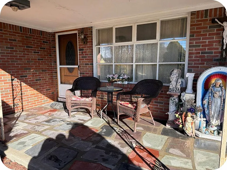 257 Old Loudon Rd — Photo 8