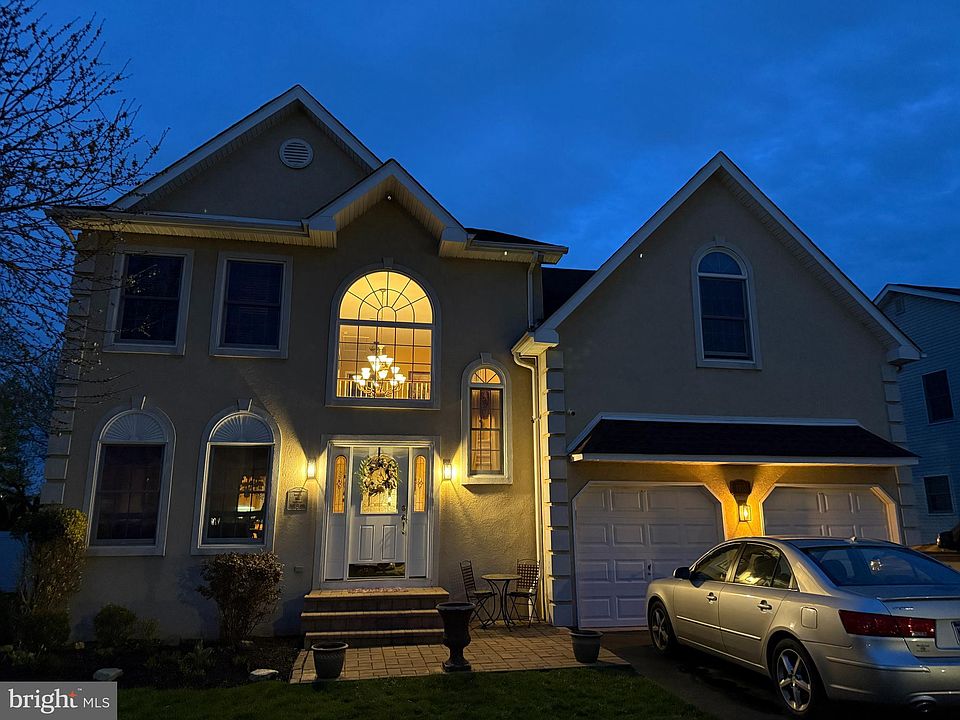 2nd image of 1913 Reilly Rd