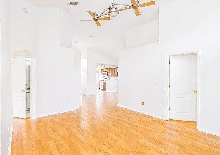 2375 Monaco Cove Cir — Photo 3