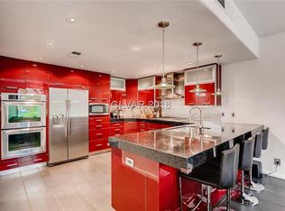 5471 Birchbrook Ct, Las Vegas, NV 89120