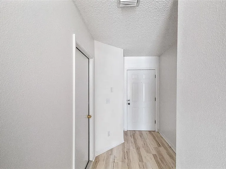 13307 Ashbark Ct — Photo 6
