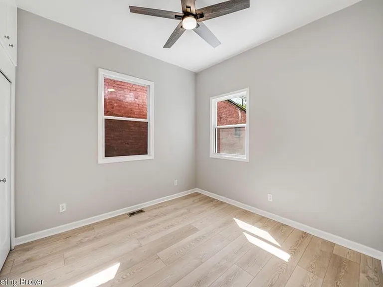 718 Henry Firpo St — Photo 11
