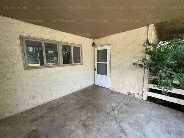 106 Cherry Hills Ct #B