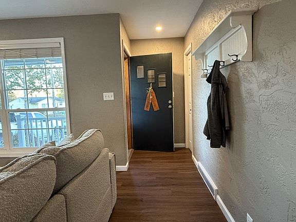 5th image of 1011 Eastern Ave