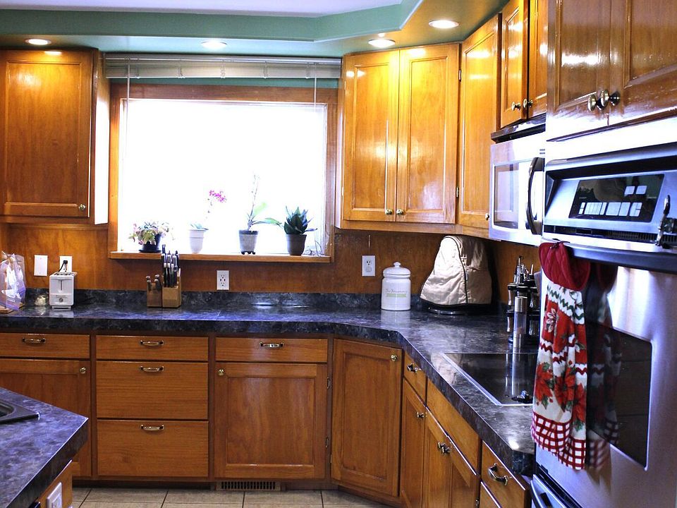 1407 S Blossom Dr, Menoken, ND 58558 Zillow