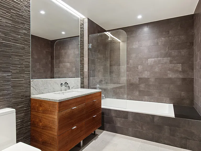 205 Water St #6L — Photo 6